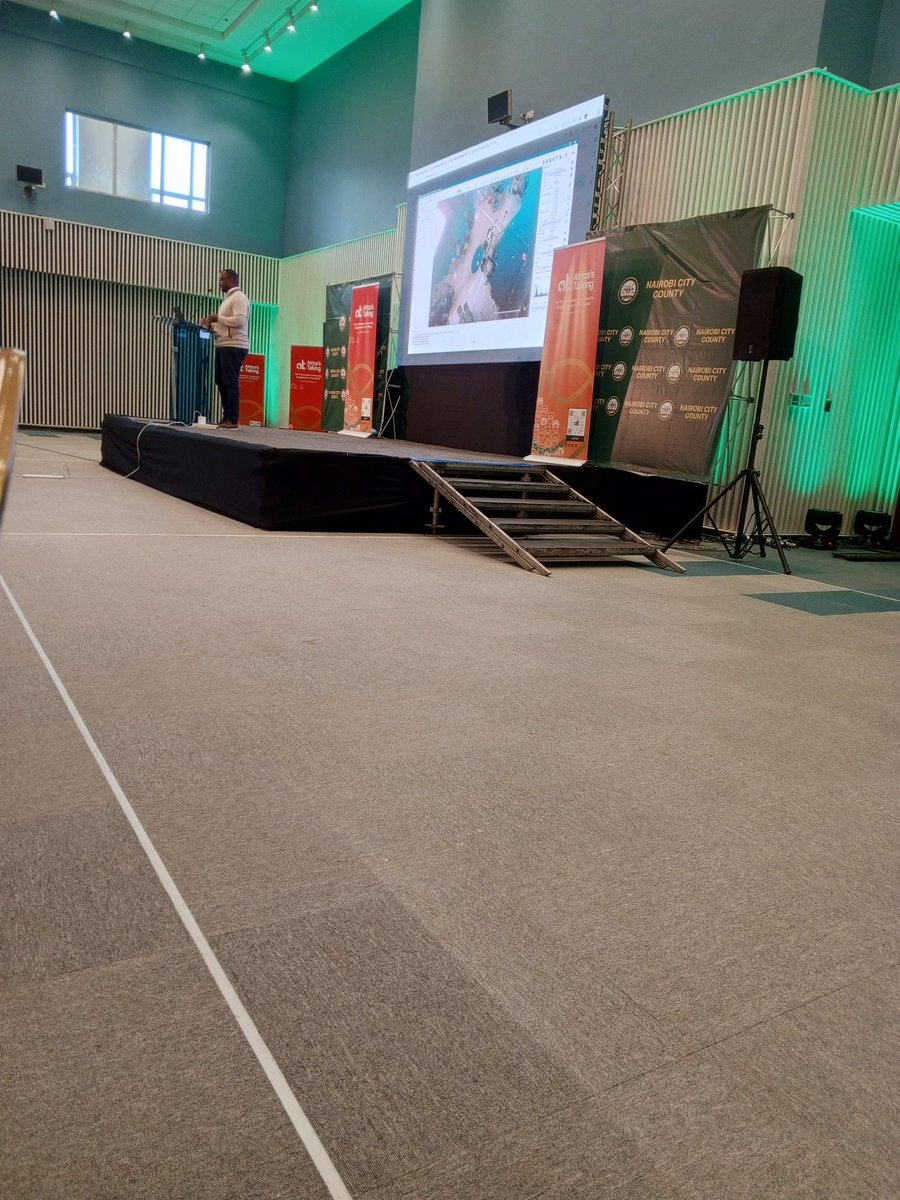 Kimaniiii0's tweet photo. Amazing present from the #jiwe team. They really revolutionalizing the game industry and as a gamer tl totally love it
@Africastalking #InnovateNairobi2023 #BuildWithAT #WeloveNerds https://t.co/2fdtJdFLpv