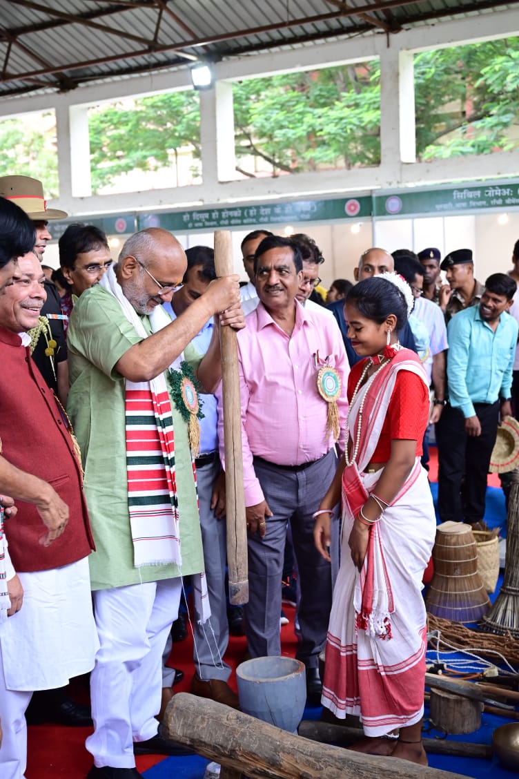 वीरों की भूमि है झारखंड, अपने पुरखों को जाने भावी पीढ़ी, गवर्नर CP राधाकृष्णन ने..-Jharkhand is the land of heroes, the future generation should know their forefathers, Governor CP Radhakrishnan ..