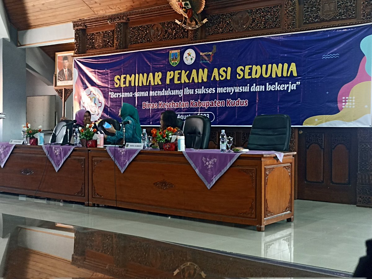 hertalutfiera's tweet photo. Sempet bimbang dapet undangan seminar bisa dateng ikut dengan tenang apa engga, apalagi bubid desa bilang adeknya diajak ya mbak.
Shockednyaaa, sampai ruangan kok gaada yang bawa bayik selain aku ... https://t.co/NKGGxFI3qT