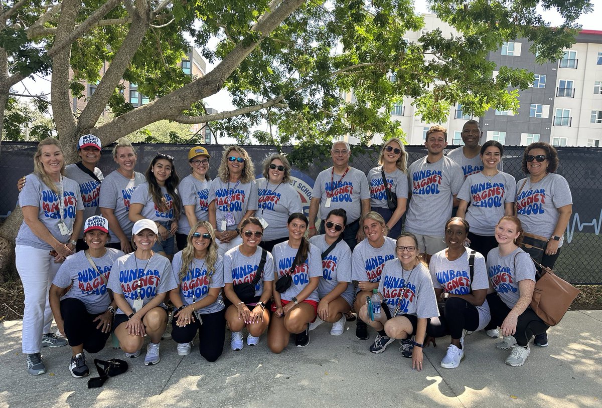 SLessoff's tweet photo. @Dunbar_Magnet Anual walk to Armature Works. Ready for the new year! Can’t wait to see all our scholars tonight! https://t.co/cTyFELi2Sr