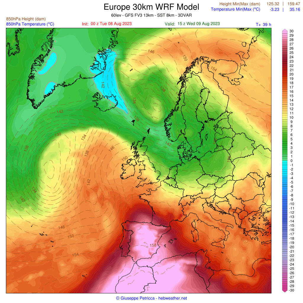 Areas of the #IberianPeninsula will see 40+°C max temps again between today and tomorrow, as the cyclone out in the #Atlantic will push a plume of warm S air towards #Spain & #Portugal.

Notice the high values at 850hPa (about 1500m of altitude), which are around and over the