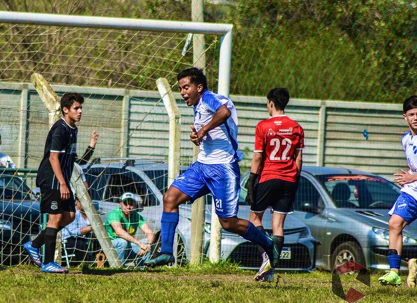 SANEUGENIOFC's tweet photo. 🔛 𝙎𝙐𝘽 𝟭𝟱
#𝙋𝙤𝙨𝙩𝙖𝙡𝙚𝙨 📸

Compartimos con la familia Santa fotos de la #4taFecha de los gurises de la #Sub15DeVuelo 🛫

Seguimos firmes muchachos!💪🏻💪🏽

📸𝑪𝒓𝒆𝒂𝒕𝒊𝒗𝒆 𝑮𝒓𝒐𝒖𝒑 
𝘾𝙖𝙣𝙩𝙚𝙧𝙖𝙎𝘼𝙉𝙏𝘼🔷𝟭𝟭𝟱𝙀𝙣𝙋𝙍𝙄𝙈𝙀𝙍𝘼🔷𝙋𝙮𝘿 https://t.co/Cr9cNKOCaS