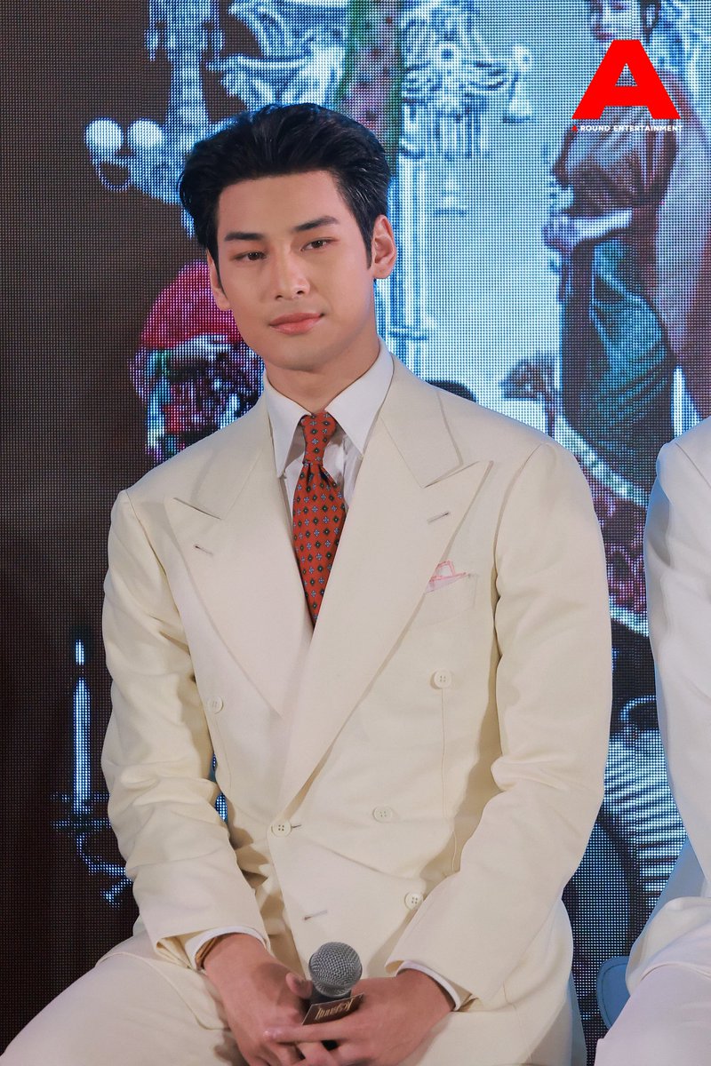 around_ent's tweet photo. [PRESSCON] 2 นักแสดงนำ "มาย​ ภาคภูมิ" และ​ "อาโป​ ณัฐวิญญ์" ร่วมเปิดม่านมหรสพ แถลงข่าวภาพยนตร์ "แมนสรวง" เตรียมรับชมพร้อมกัน 24 ส.ค.นี้ ในโรงภาพยนตร์

CHATKHEM STORY BEGINS #ManSuang_Presscon
#แมนสรวง #ManSuang
#Nnattawin #MilePhakphum
#มายอาโป #MileApo https://t.co/LAwR7LbW2I
