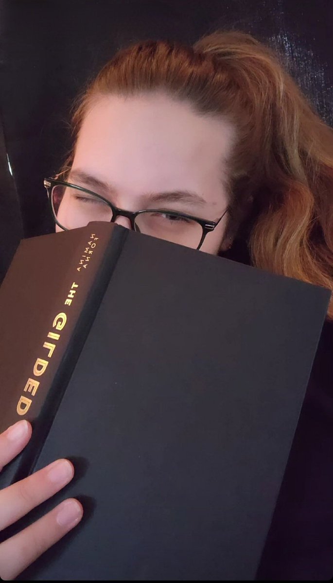 Have I finished this book? No.
Do I care how fast I finish it? Also no.
#readersoftwitter #gildedones