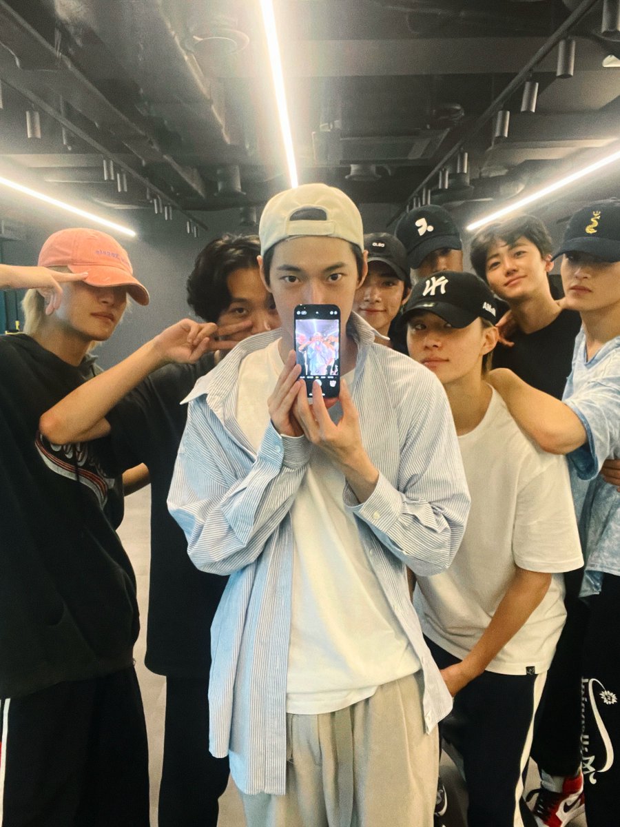 #Universe Dance Practice🕺⚾️💫

#NCT_NATION #NCT_NATION_ToTheWorld
#NCT #Universe #NCT_Universe