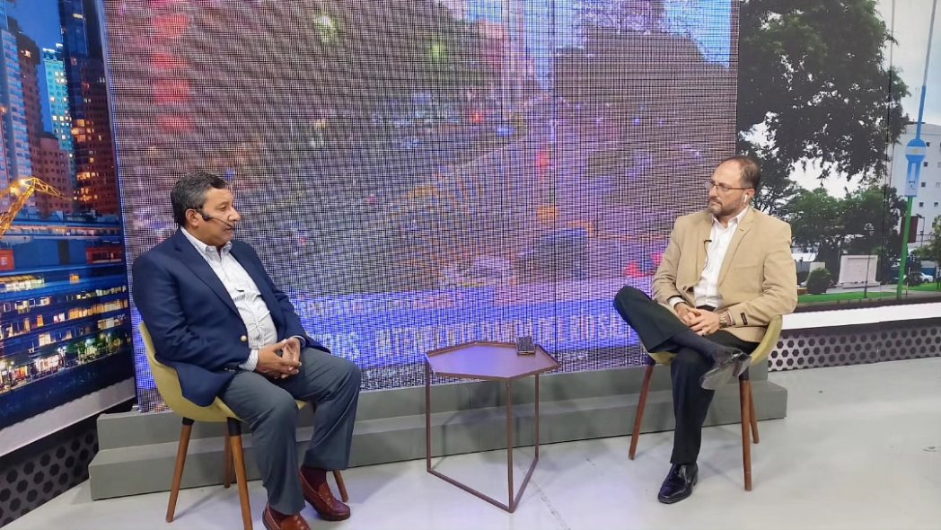 BDATuc's tweet photo. Entrevista a Darío Monteros, Intendente Banda de Río Salí
Realizamos un análisis político previo a las PASO 2023
@DarioMonterosOK
🎤 @Aintile
#BDATuc https://t.co/nYISWK7wZV