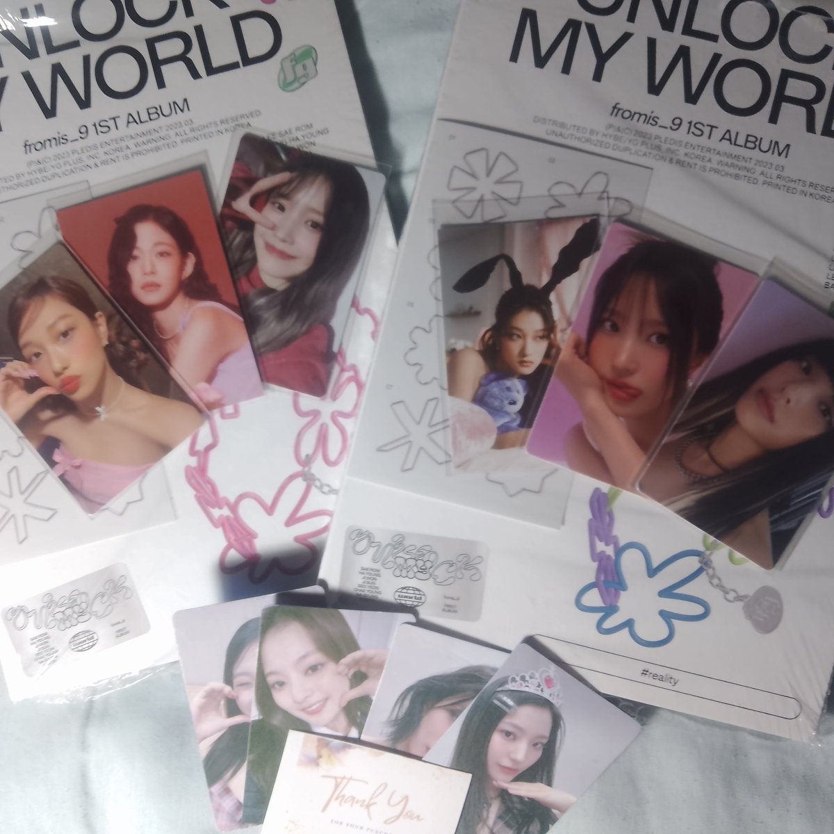 wtbyul's tweet photo. 📬 @Poca4u

umw finally came home!! ang cute pa ng freebies T^T thank you po uli so muchhh!! <3 

#DreamStationPOT https://t.co/Ssit7qiRON