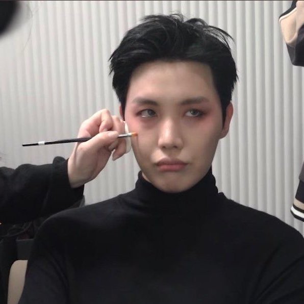 They the same :(

#SOOBIN #JHOPE #수빈 #정호석 <a href="/TXT_members/">TOMORROW X TOGETHER</a> <a href="/BTS_twt/">방탄소년단</a>