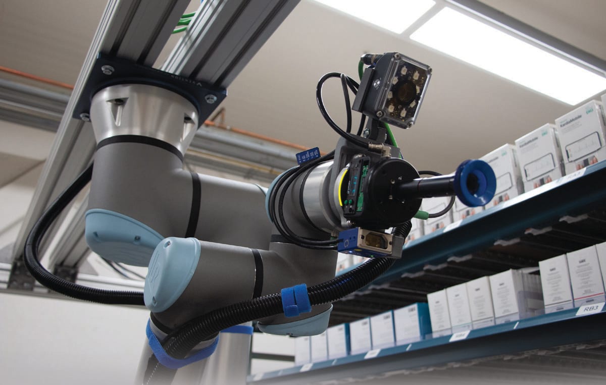 Hwyl_Pvt_Ltd's tweet image. What are the six considerations to keep in mind when choosing a machine vision system for a cobot-based application? Read now: buff.ly/3KTlvQz
#machinevision #machinevisionsolutions #machinevisionsystems #industrialautomation #cobots #robotics #hwyl #imagingthefuture