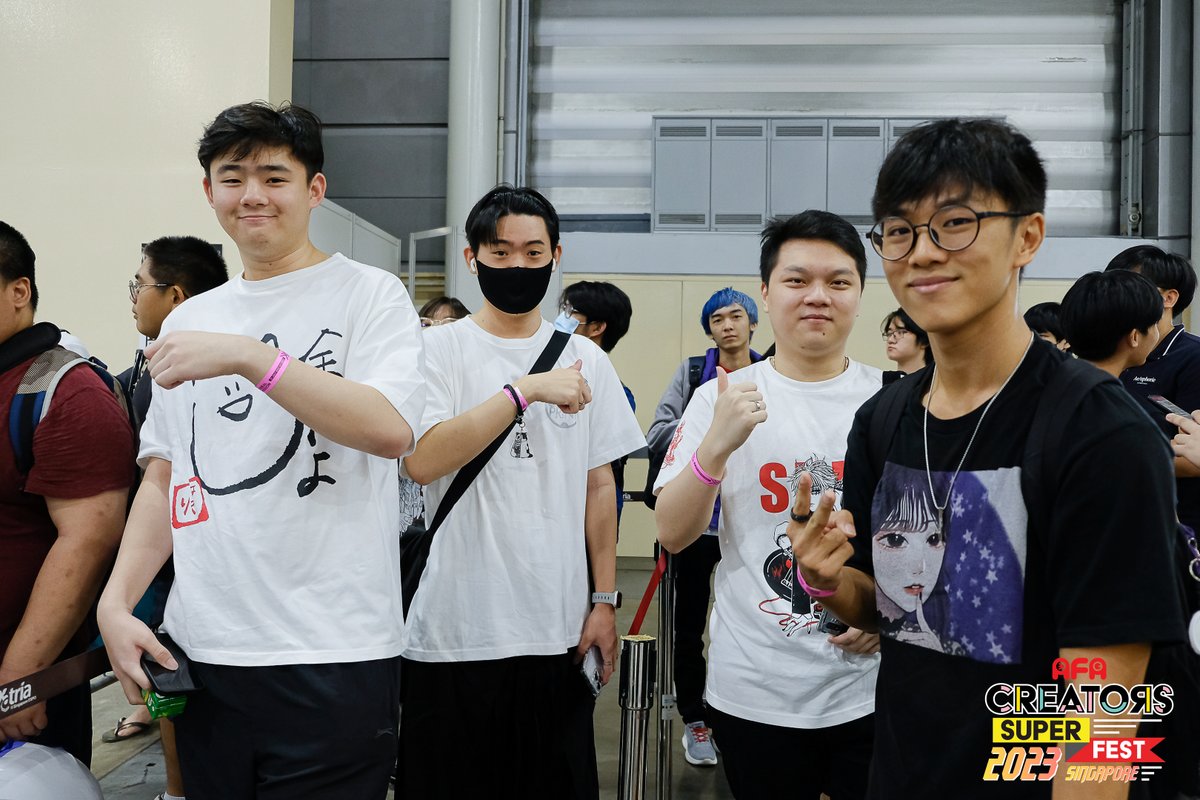 animefestasia's tweet photo. #afacsf #afacsf23 Big smiles from our big fans! https://t.co/mnjakkzXyU