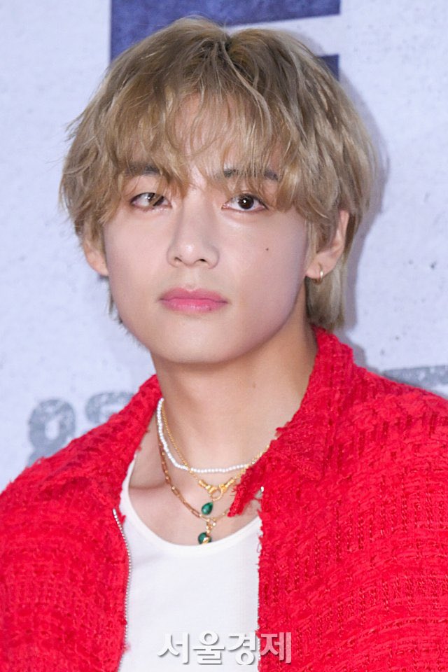 F3ARjpbWsAAIb3U?format=jpg&name=medium