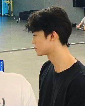 nanadoongifess's tweet photo. WADUH, NA JAEMIN WADUH 😵‍💫😵‍💫😵‍💫 https://t.co/tOEObUvdHJ