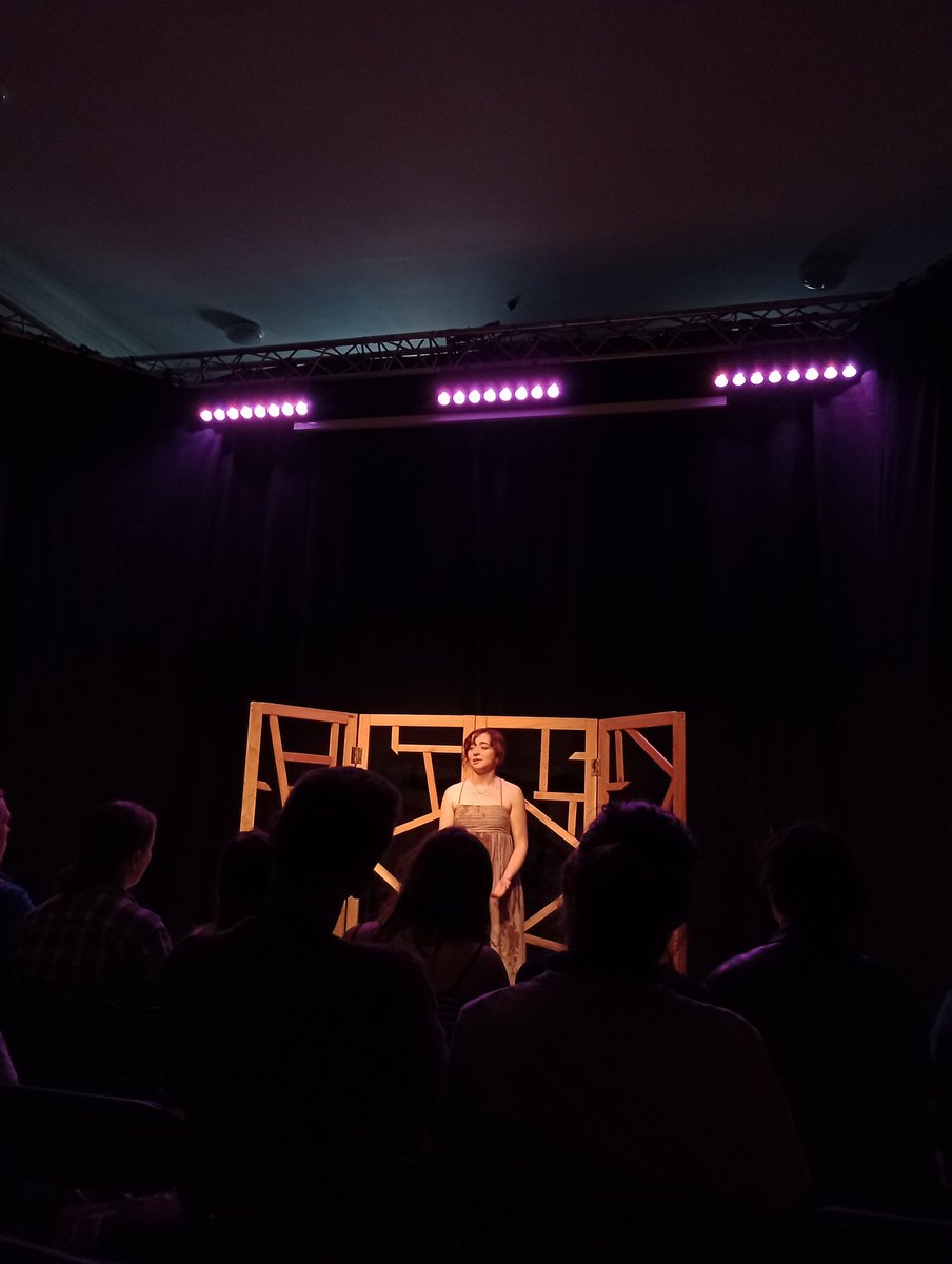 EdPersephone's tweet photo. GREENSIDE LANYARDS ARE ALWAYS WELCOME AT @EdPersephone💚💚💚

We have loved the generosity of our @GreensideVenue family so far, thank you to everyone who has come along so far😍

#EdFringe23 #EdFringe2023 #FillYerBoots #Femiled #FemLed #NewWriting https://t.co/CwjsjcRsY0