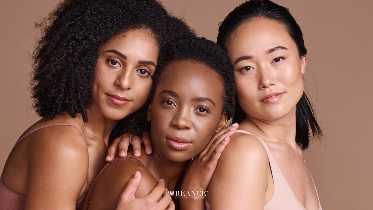pureance's tweet photo. A strong woman stands up for herself. A stronger woman stands up for everyone else!

Do you agree?

#pureance #pureancebeauty #pureanceskincare #glowingskin #skincareproducts #skincareroutine #naturalskincare #menopausalwomen #menopausesupport #perimenopause #menopausehealth https://t.co/ccaHzEns5d