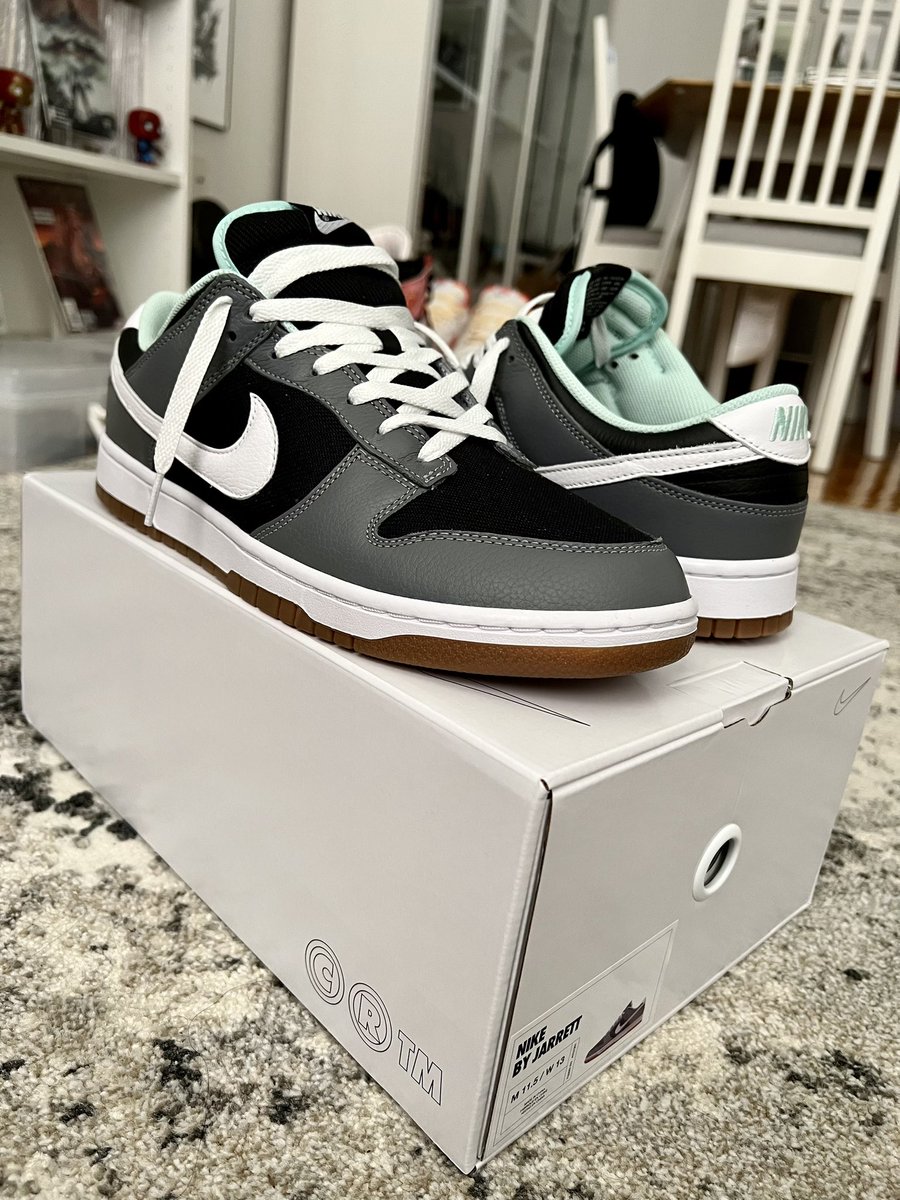 JSchack15's tweet photo. @snkr_twitr @freshdipped1 @SoleTrain79 @KeistonWalton @ninjahnn187 Waiting for more color options to make more but here’s my two designs https://t.co/HztqockG2B