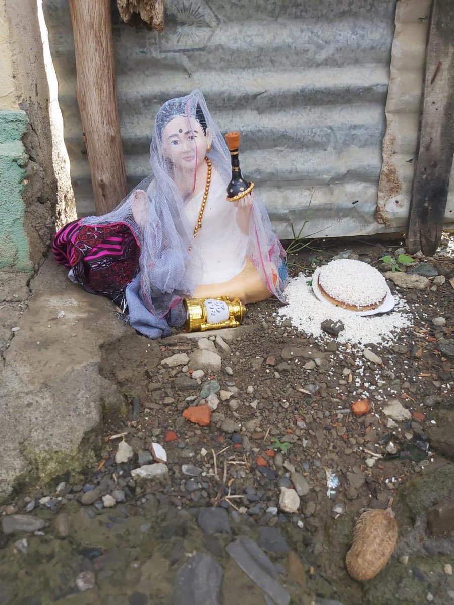 ChingshangLakpi's tweet photo. They #disrobed  #desecrated and burned our #God 

Such disrespect have no place in any society. 

#SaveMeitei #saveHindu 

@AbhijitChavda https://t.co/ePLwnYOPUX