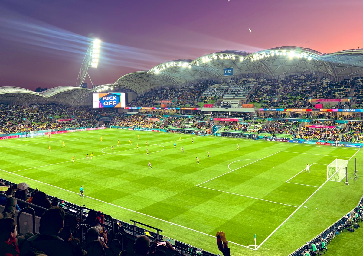 Adam Karg (@ajkarg) on Twitter photo Colombia 🇨🇴 v Jamaica 🇯🇲 - #FIFAWWC Round of 16 Colombia 🇨🇴 v Jamaica 🇯🇲 - #FIFAWWC Round of 16