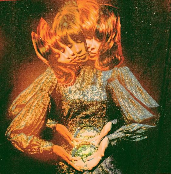 AuntieZY's tweet photo. 🌕 #MoonInTaurus square #SunInLeo 🦁 & #VenusRetrograde in #Leo 🔥 creates cosmic tension! Let patience guide you as you navigate relationship dynamics and reassess your desires. Stay grounded in self-love & watch as growth unfolds! 🌱✨ #Astrology #Lionsgate https://t.co/KHfKZT2xus