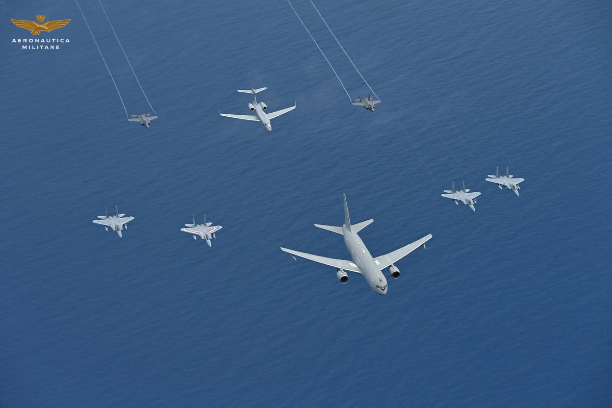 Aeronautica Militare (@italianairforce) on Twitter photo In #Giappone l'esercitazione congiunta tra #AeronauticaMilitare e <a href="/JASDF_PAO_ENG/">Japan Air Self-Defense Force</a> per condividere tecniche, tattiche e procedure operative con i colleghi giapponesi. La Forza Armata ha impiegato velivoli F-35A, KC-767A, C-130J e G-550 CAEW In #Giappone l'esercitazione congiunta tra #AeronauticaMilitare e <a href="/JASDF_PAO_ENG/">Japan Air Self-Defense Force</a> per condividere tecniche, tattiche e procedure operative con i colleghi giapponesi. La Forza Armata ha impiegato velivoli F-35A, KC-767A, C-130J e G-550 CAEW