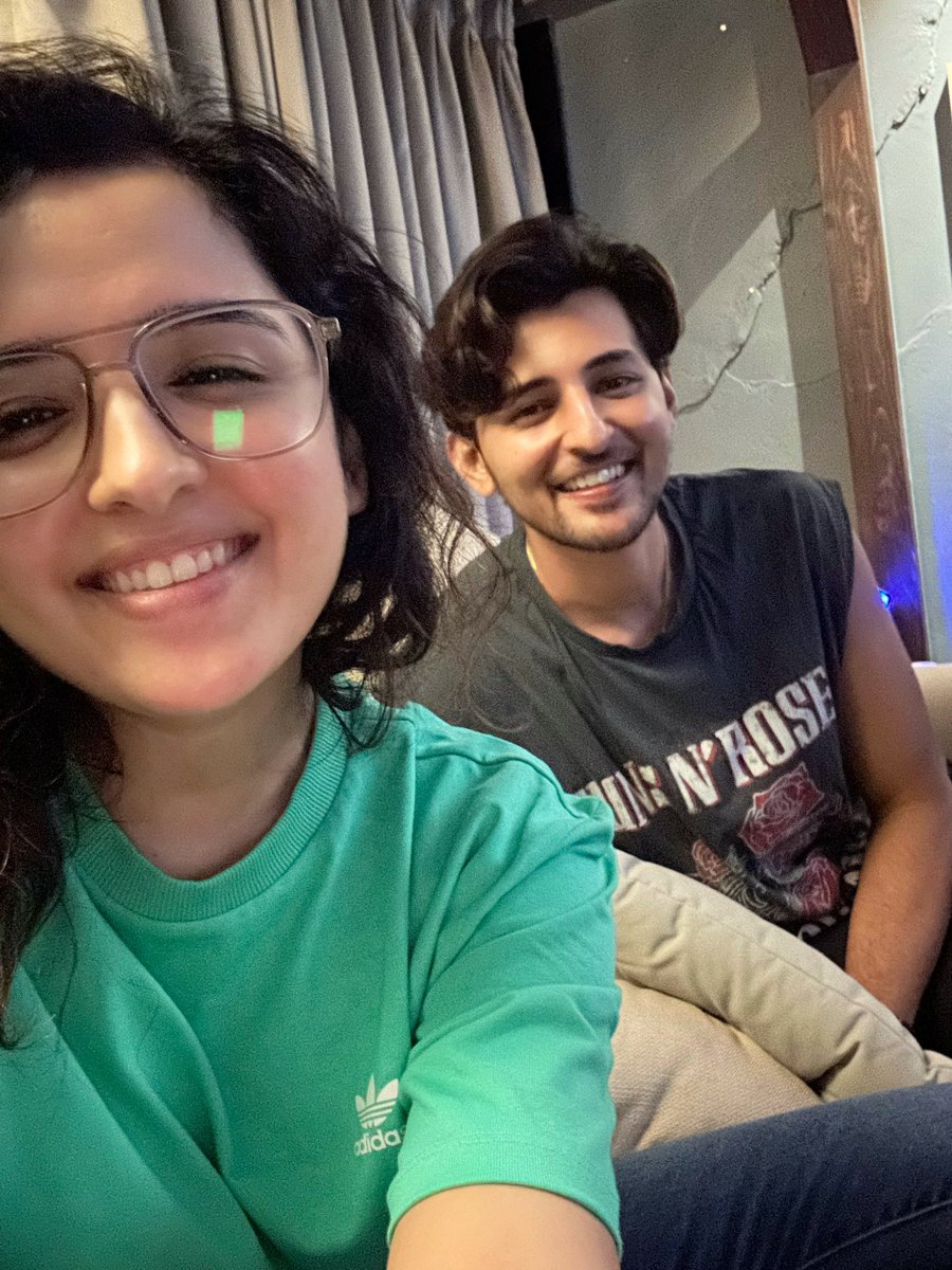 ShirleySetia's tweet photo. Excitement dikh rahi hai humare chehron par 🙈😍

#Faasla out at midnight tonight ✨🫰🏻
@DarshanRavalDZ https://t.co/sdcjNcTn4C