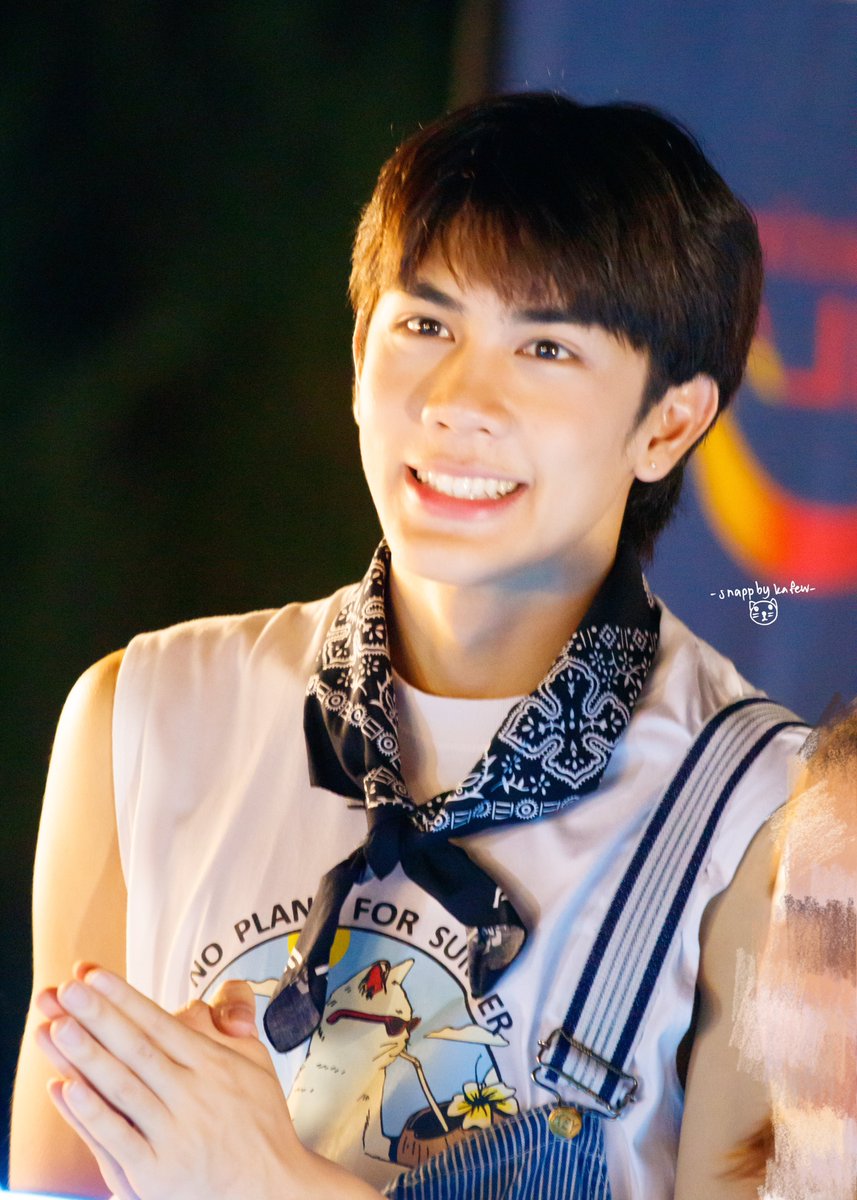 snappbykafew's tweet photo. 040823 | ยิ้มแฉ่ง 😬😝
—-
Maesa Beach Rhythm In The Rain หาดแม่สา เชียงใหม่ ☔️
—
#RhythmInTheRain
#PROXIEth
#PROXIEChokun
#Snapbykafew https://t.co/2eDsAQ2UZm