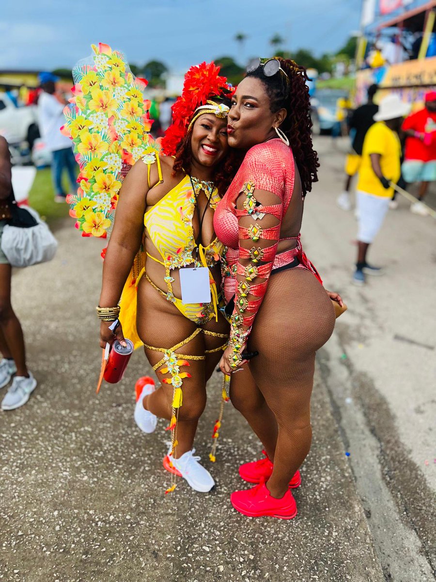 JessiSummer's tweet photo. Survived another Kadooment day wid my roadie @tink_ty https://t.co/2SGOjO0FBE