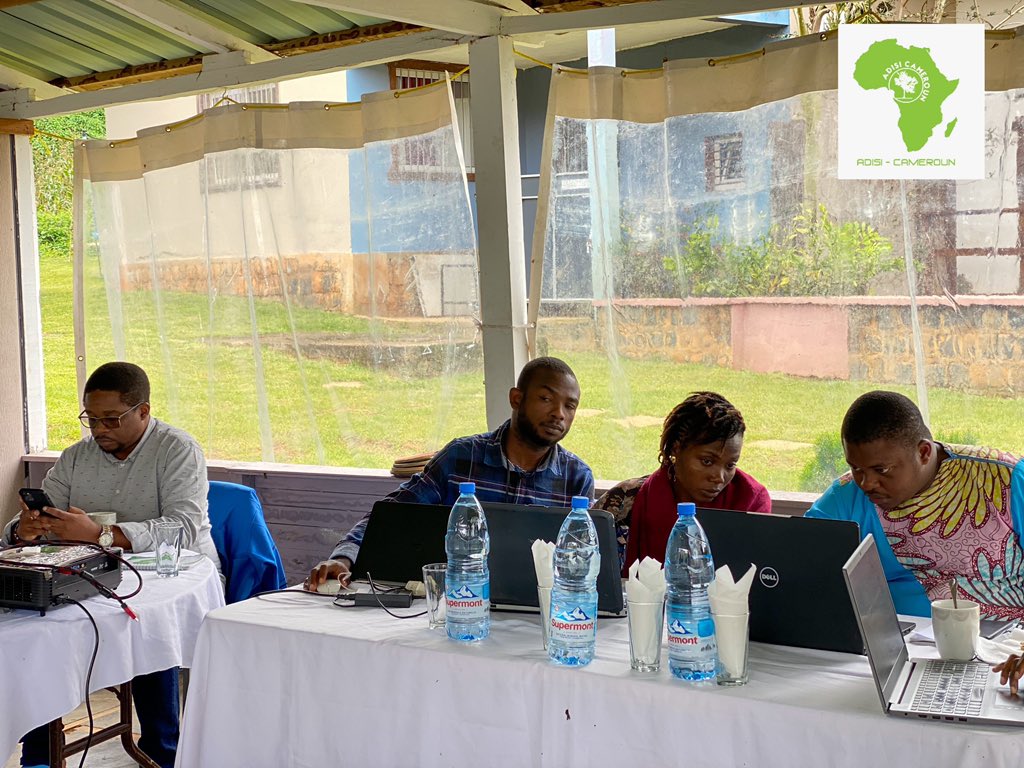 AdisiCameroun's tweet photo. LES ACADÉMIES DU DATA JOURNALISME
Dans le cadre du projet #ODACA, ouverture ce matin du Bootcamp à Nonena mountain ranch. Au menu :
- revue des projets et plans éditoriaux des boursiers ;
- Atelier scraping et DataViz;
- Atelier problematisation et hypothèse de storytelling ;
Ces 2 jours de travaux se déroulent sous le mentorat de #Michèle EBONGUÈ et l’experte Formatrice #Marie Louise MAMGUE.
#Osiwa
#Ned
#OpenData
#DataJournalism