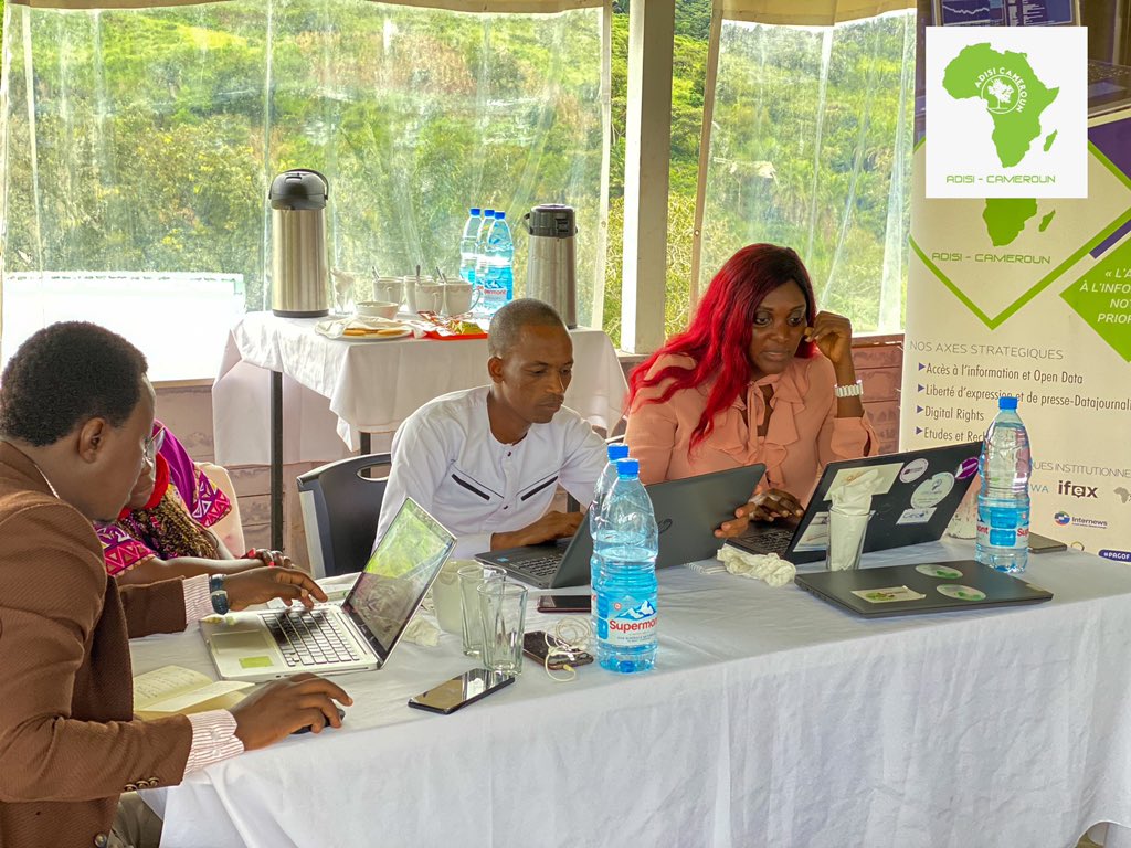 AdisiCameroun's tweet photo. LES ACADÉMIES DU DATA JOURNALISME
Dans le cadre du projet #ODACA, ouverture ce matin du Bootcamp à Nonena mountain ranch. Au menu :
- revue des projets et plans éditoriaux des boursiers ;
- Atelier scraping et DataViz;
- Atelier problematisation et hypothèse de storytelling ;
Ces 2 jours de travaux se déroulent sous le mentorat de #Michèle EBONGUÈ et l’experte Formatrice #Marie Louise MAMGUE.
#Osiwa
#Ned
#OpenData
#DataJournalism