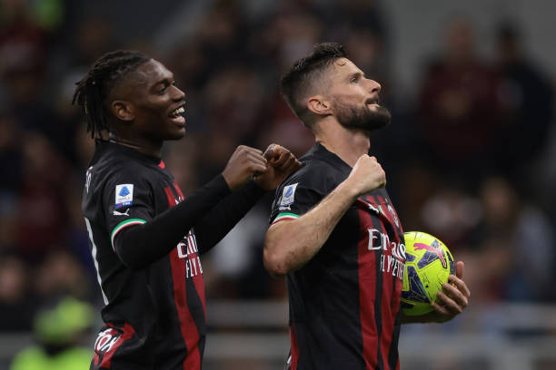 MilanPosts's tweet image. 🗣️ Christian #Kabasele, #Udinese defender to TV12: "I want to play against Rafael #Leao. He's an excellent player, very fast, and one of the best in the world right now. It's a good thing for #SerieA that he stayed at #ACMilan. I'd like to meet Olivier #Giroud, whom I played