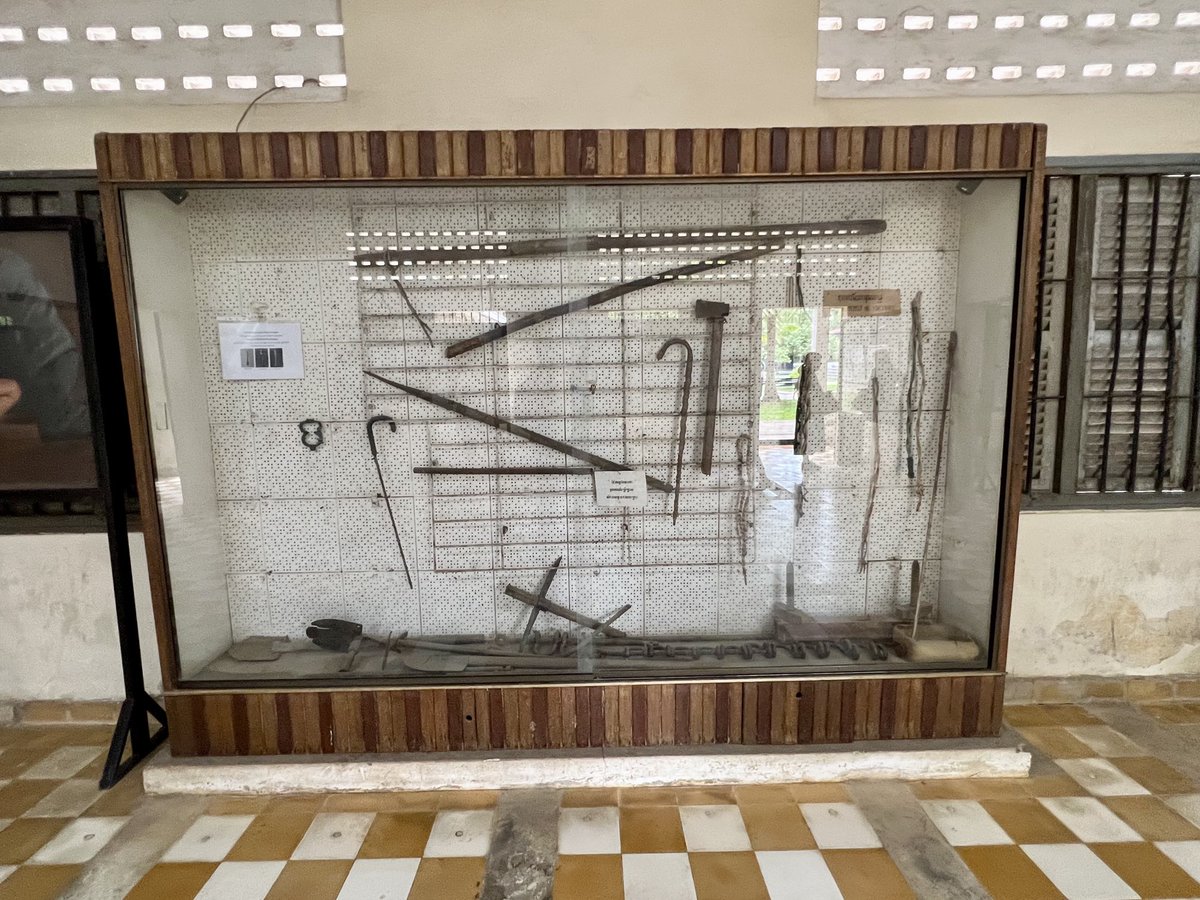 madel_suravilla's tweet photo. Pictures of equipments used to torture the prisoners to get informations. They were heinous & savage. First photo ~ hand & ankle cuffs.
This touched the very core of my being.. it was so sad. 😭
Vietnam & Cambodia Travel
Jul ~ Aug 2023
#TuolSleng
#PhnomPenh
#Cambodia🇰🇭 https://t.co/emAaVbsW4K