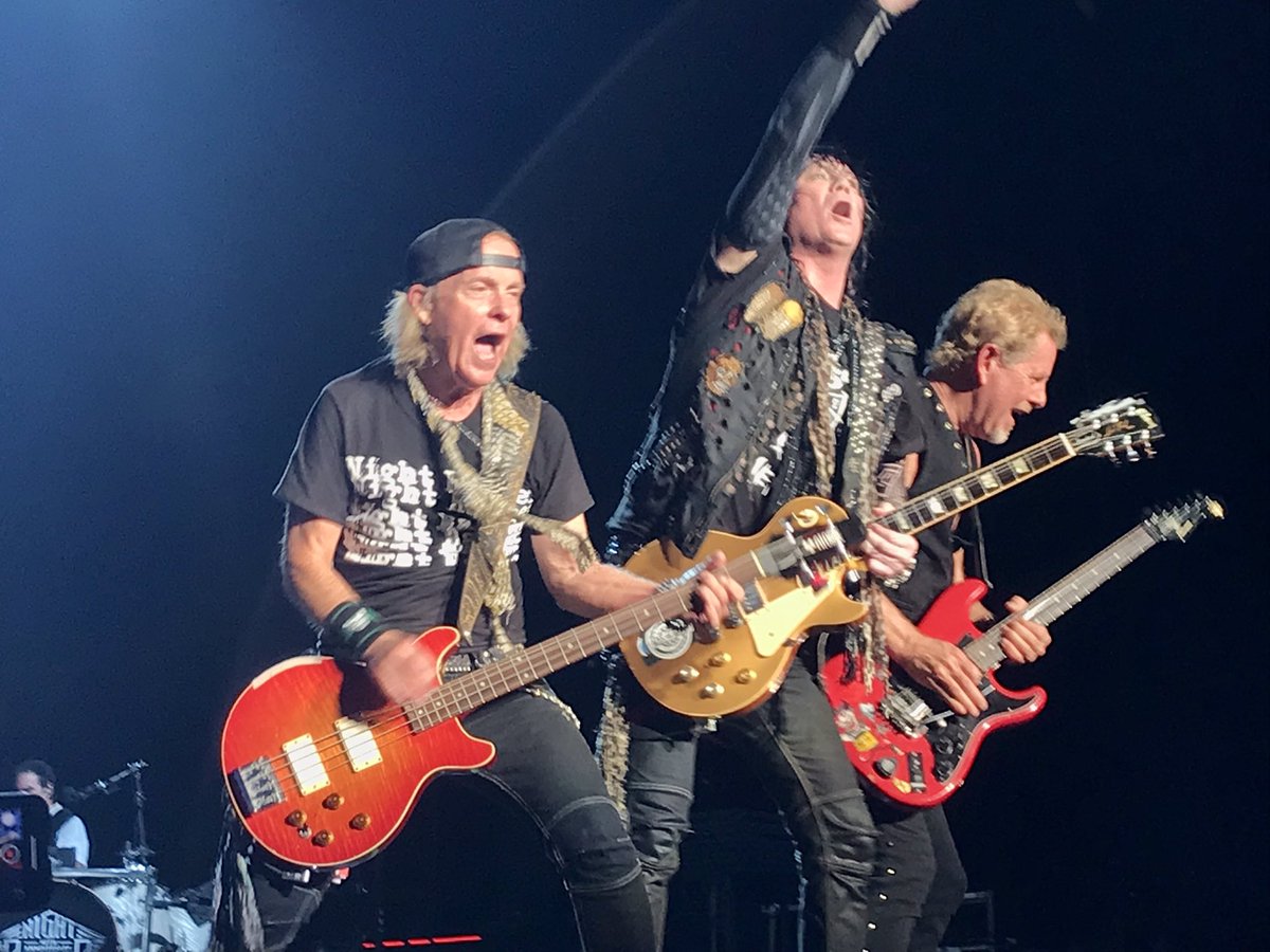Warning: After you see a @NightRanger show, you won’t be able to think about anything else for days. It’s science! #NightRanger #PartiGras #Atlanta @ericlevymusic @JackBlades @Keri_Kelli @kellykeagy @brad_gillis