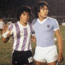 Feliz cumple Ruben Paz, crack.