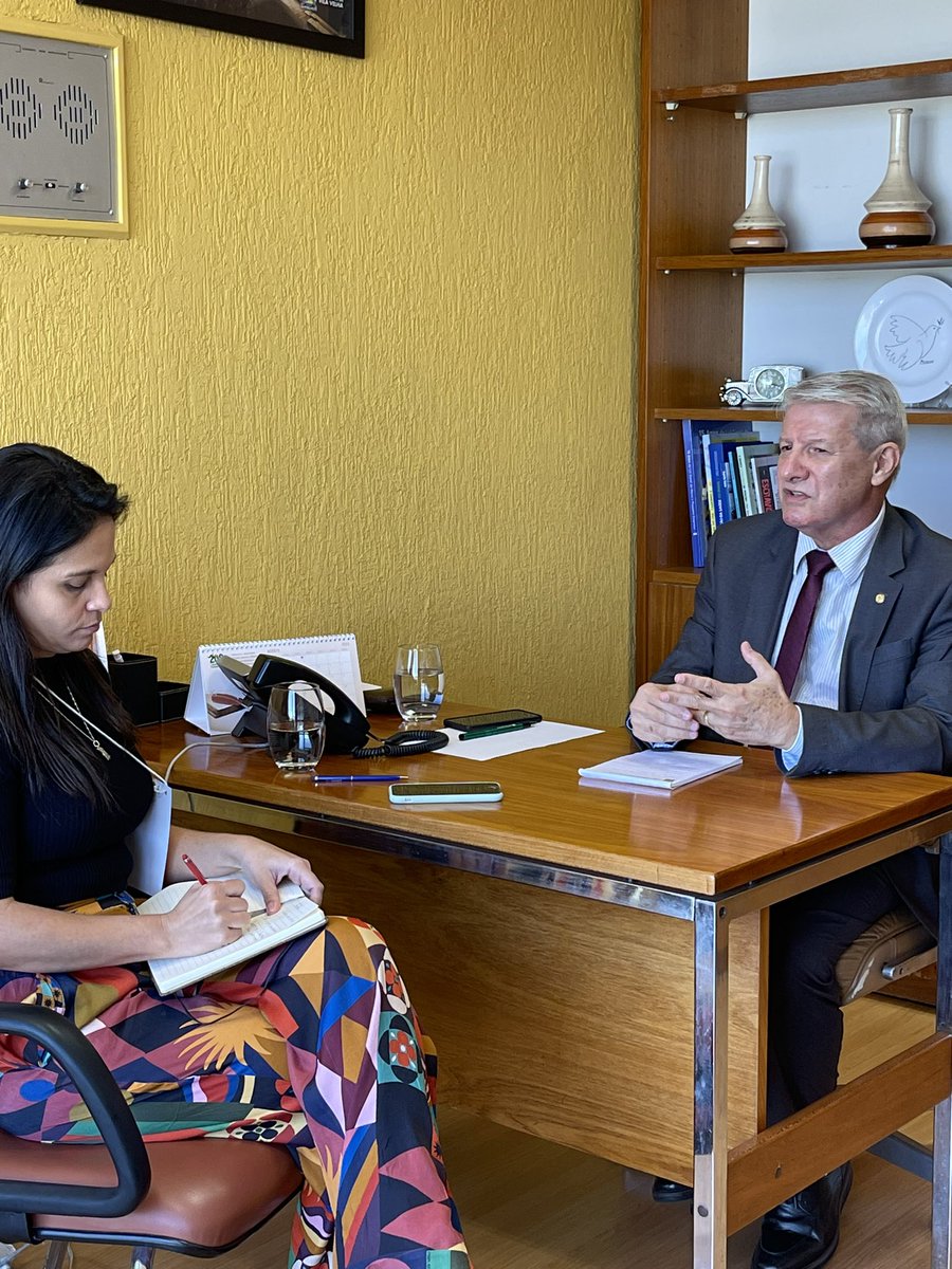 Conversa com a colunista de política de A Gazeta, Letícia Gonçalves. Bate-papo sobre o panorama político em Colatina. Falamos também sobre as perspectivas para as próximas eleições, em 2024.