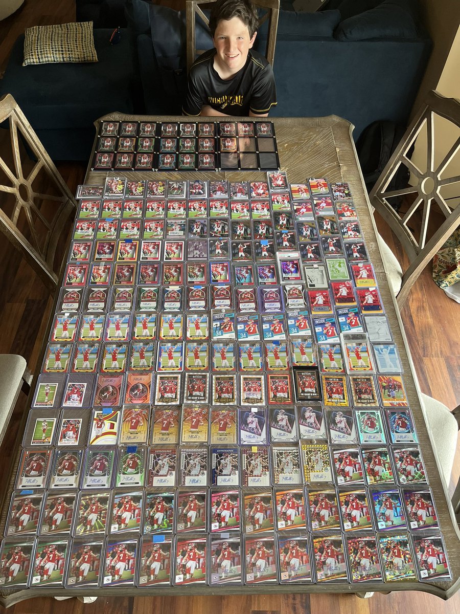 IT_guy8706's tweet photo. @RyansCardssLLC Parker’s two PCs! @WhitMerrifield and @buttkicker7! 

Whit Merrifield #1 at 799 cards
Harrison Butker #1 at 195 cards

#TwoHitWhit #ButtKicker https://t.co/hdLnGHGaBK