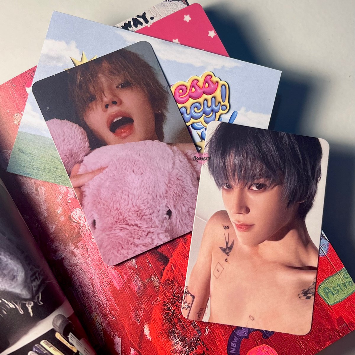 ikeuzs's tweet photo. ꒰ #ikeurchive ꒱ 🩷🪁🎧🧩🎟️🎀 https://t.co/RcIF6wGGnx