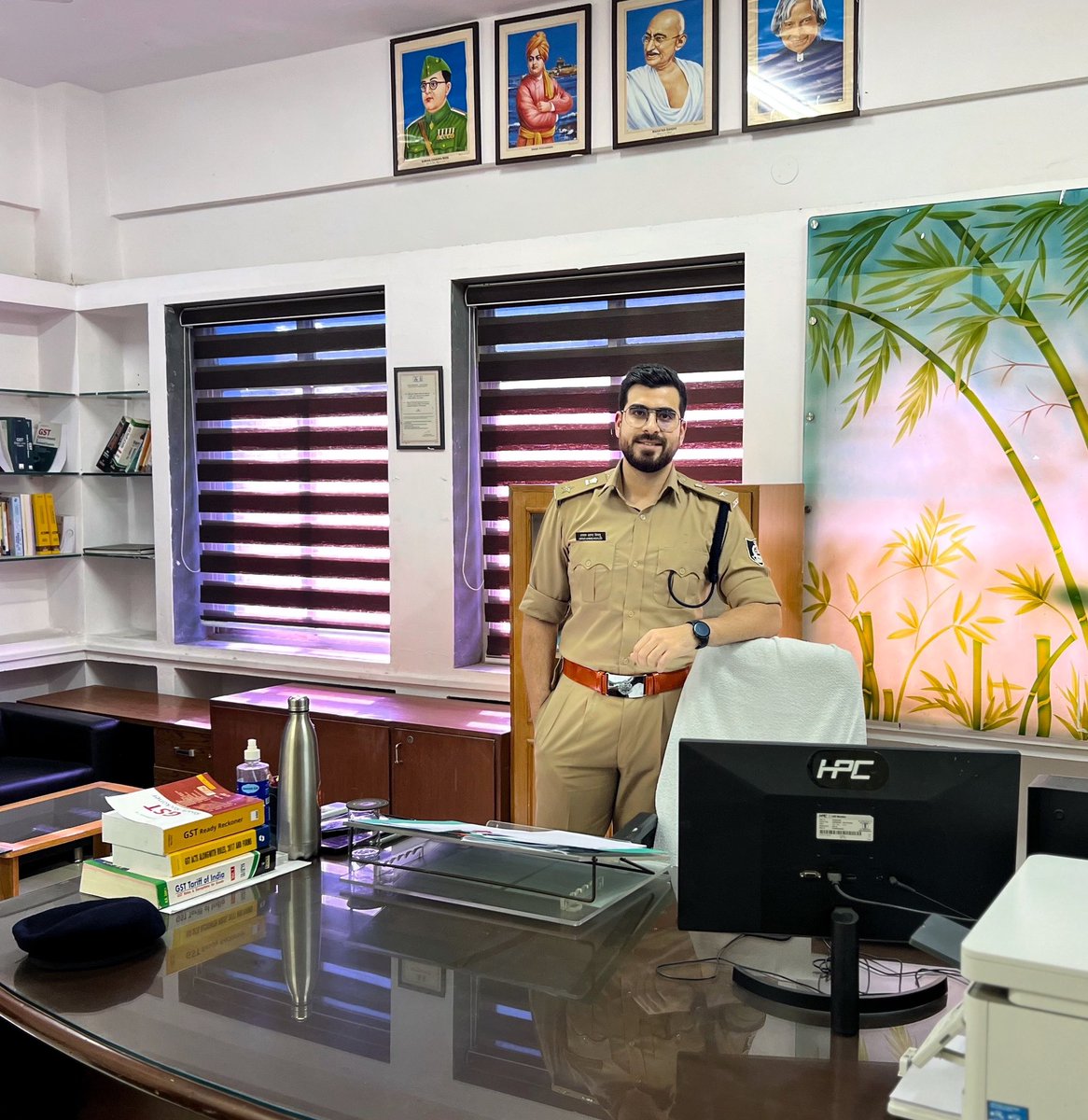DrAsrarKichloo's tweet image. First independent charge.
Assistant Commissioner, Ahmedabad South.
Culmination of years of patience and effort as well as beginning of a new chapter 😇

#Grateful #IRS #UPSC