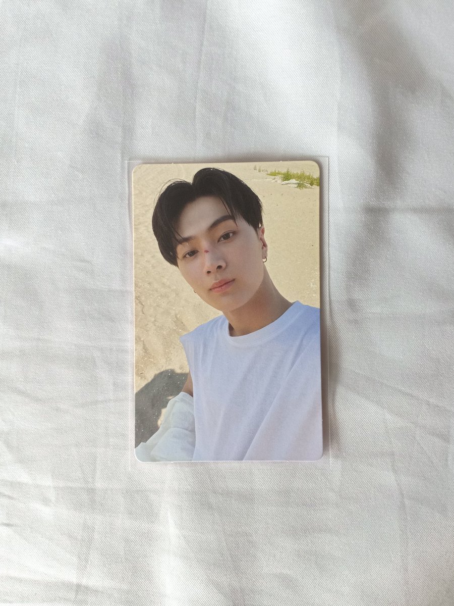 0105coll's tweet photo. wts lfb ph — #0105sells

𓂋 jay d:d ody selca (jay sugat)

     ╰ ₱150, free pf
     ╰ good condi
     ╰ payo
     ╰ see pinned before claiming

reply / dm to claim https://t.co/KJF5kLwR0W