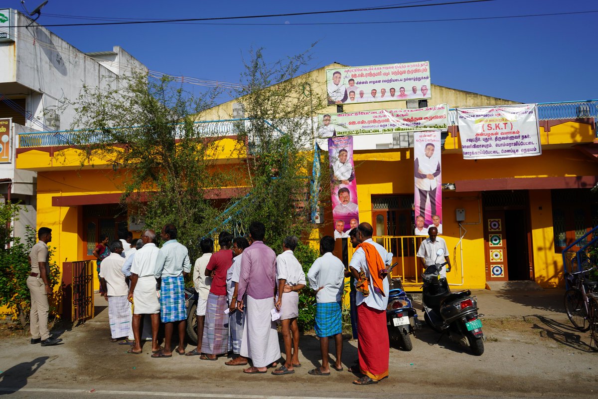 drjsrajkumar_'s tweet photo. Snapshots from the #MegaHealthCheckupProgramme 
for #10000residents of #Podutturpettai near #Thiruttani from 7.30-11.30 am on Sunday, August 6, 2023 using #TrustrApp powered by #AI  1/5 https://t.co/6itDOfOJ9X
