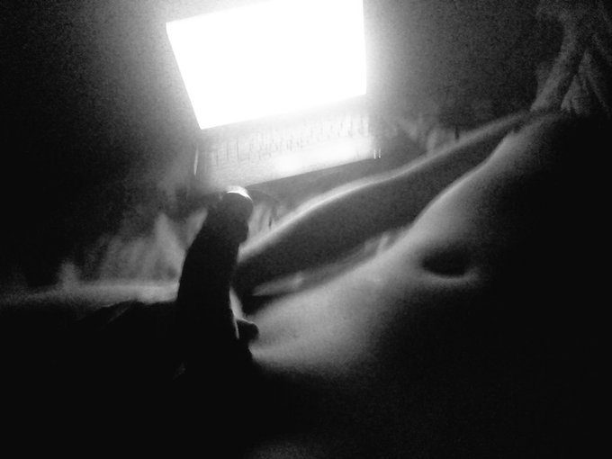 Bom diiiia 🔥😈  #PINTOAWARD #PINTOSAWARDS #SEXO #TROCONUDS https://t.co/g76Xu1NJCB<a href="/tag/pintoaward"class="tags">#PINTOAWARD</a><a href="/tag/pintosawards"class="tags">#PINTOSAWARDS</a><a href="/tag/sexo"class="tags">#SEXO</a><a href="/tag/troconuds"class="tags"><span>#troconuds</span></a>