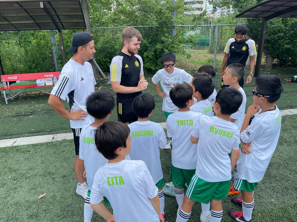 CelticSocAcad's tweet photo. 🍀🇯🇵 Defending day today in Fukuoka!

The players worked to improve their ability to press, block, tackle &amp; then transition into attack!

#CelticSoccerAcademy
#GoalAppJapan https://t.co/8qH4cp8nq6