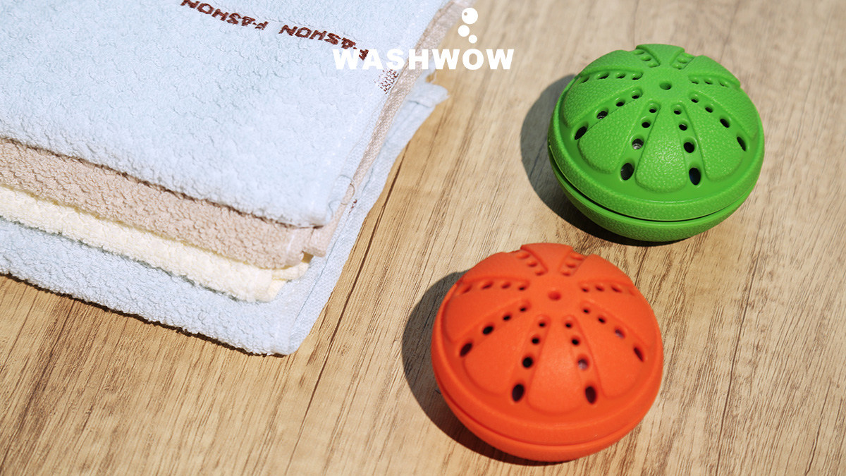 Washwow1's tweet photo. 😀Ready to switch up your laundry game? The Washwow Laundry Ball is the future of fresh. Say adios to chemical-filled detergents and embrace the power of nature!👖👕🌍
 .
.
#washwow #washwowW1 #laundryball #laundry #love #fashion #art #beautiful https://t.co/VNrlYC8pGO