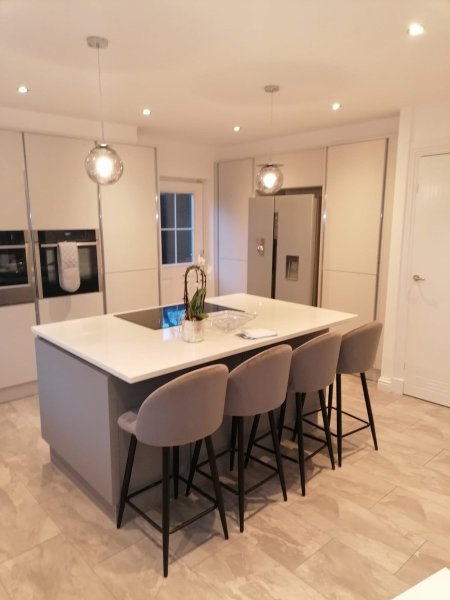 ElmJoiners's tweet photo. Support local tradespeople in North Lanarkshire! Choose ELM Joiners and Builders for your kitchen or bathroom renovations. Our experienced team will deliver everything you need to the highest standard. No need to worry about pushy sales tactics - we let our work speak for itself! https://t.co/7EEjEubKPy