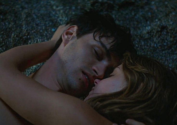 hbrtsgdc's tweet photo. A dos meses del estreno de esta película que me hizo enloquecer, llorar y enamorarme aún más de los actores. #CulpaMia #NicoleWallace https://t.co/qfjHSdx5FX