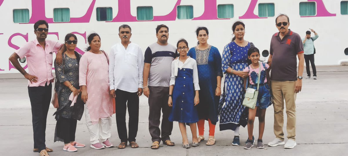 IflyIri's tweet photo. GROUP TRIP TO SRILANKA 130+ PAX - CONTACT US 9844162535 /  8150835635  FOR CORPORATE GROUP BOOKING #IRIIFLYHOLIDAYS #BESTTRAVELAGENCY #BESTTRAVELS #TRAVELAGENCY #BESTTRAVELAGENCYINDIA #BESTTRAVELAGENCYBANGALORE #CORPORATETOUR #TRAVELS #TRIP https://t.co/gzoPLCFrxo