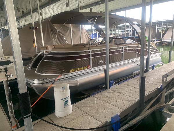 GeeboAds's tweet image. #ForSale 2016 #Bennington 2552 #QCW 25' #Boats - #Afton, OK at #Geebo 

afton-ok.geebo.com/vehicles/view/…
