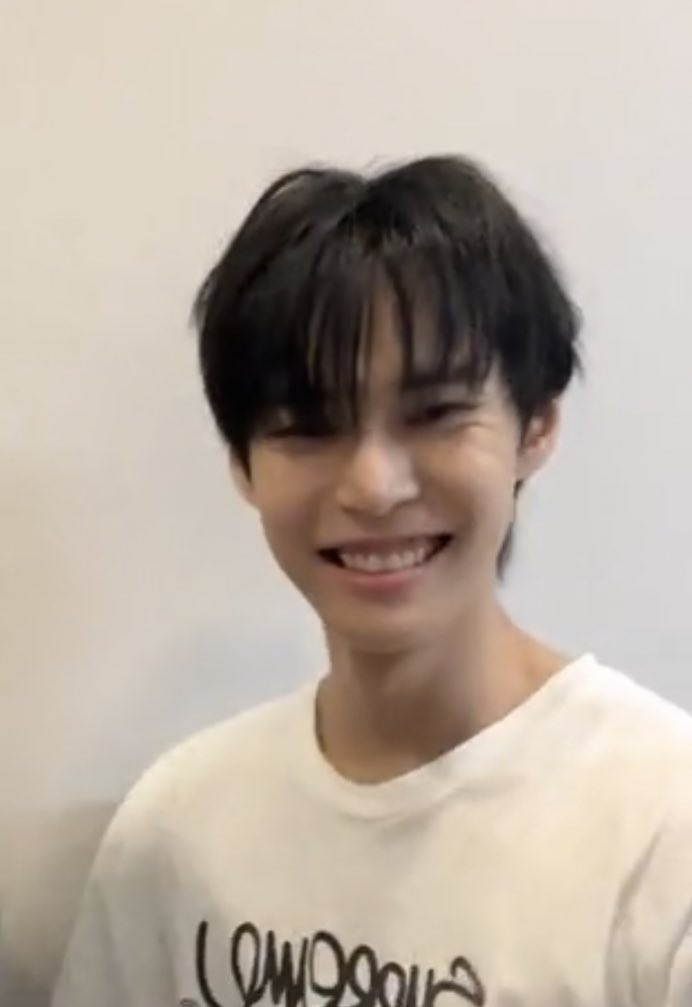 doyoung's 😆 smile