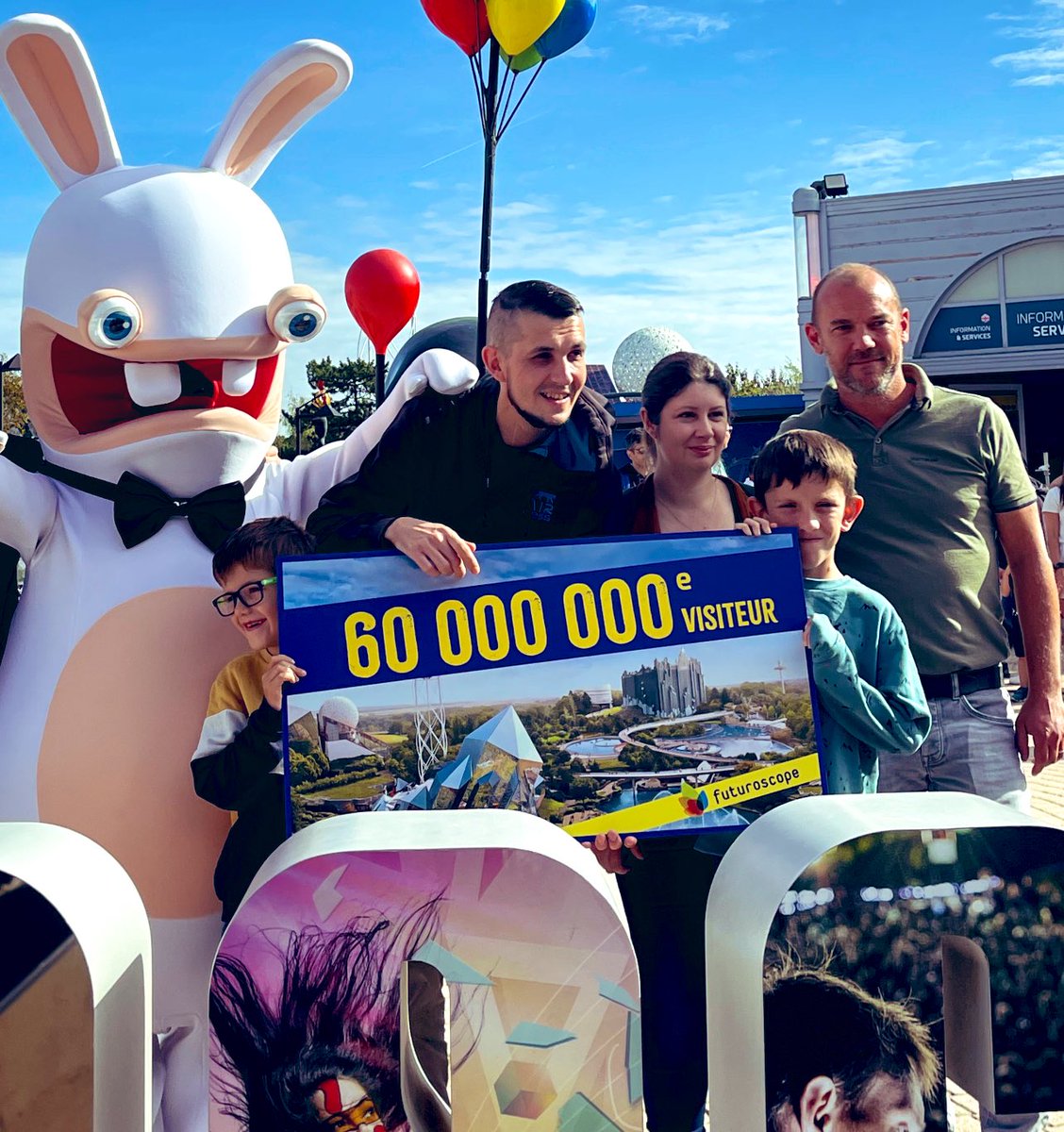 Futuroscope tweet media