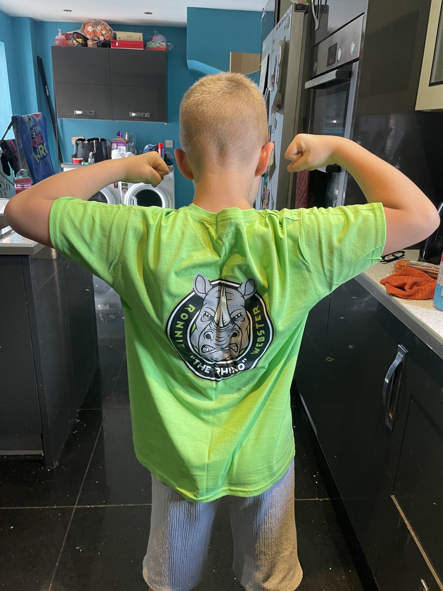 RonnieTheRhino's tweet image. Some new additions to the training kit #RonnieTheRhino #TrainingKit #Merch #Cool #Boxing