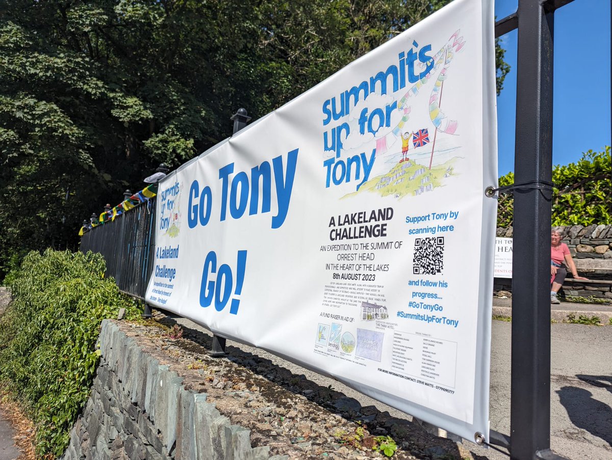 lakesfoundation's tweet image. What a day, #GoTonyGo! 

Crowds gathered to support the #SummitsUpForTony challenge and what an inspiring day it&apos;s been! 

The blue sky welcomed Tony and the team as they embarked on their mission! 

@ChrisBonington @paula_hudgell