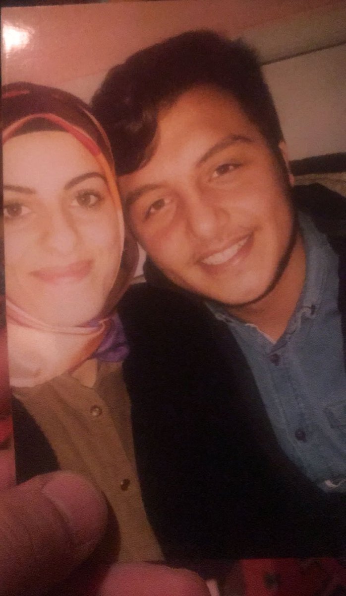 Yıldızlara bak                Biz küçüktük